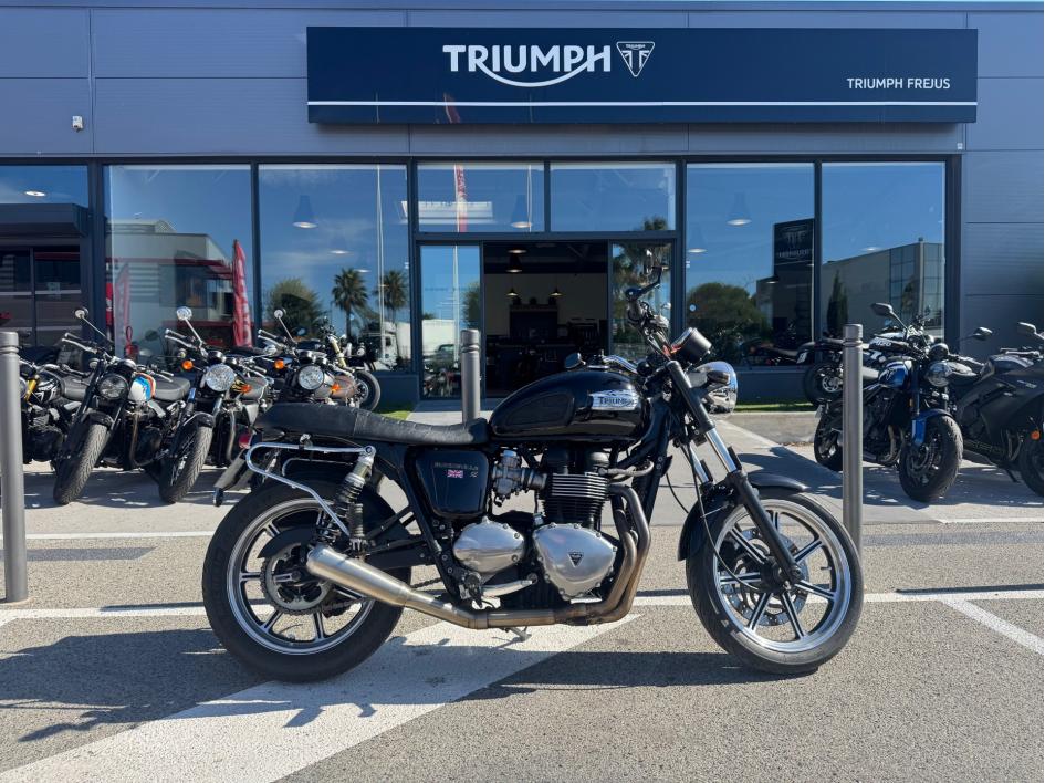 TRIUMPH BONNEVILLE 865 SE