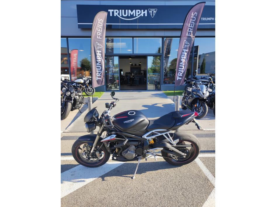TRIUMPH STREET TRIPLE 765 RS