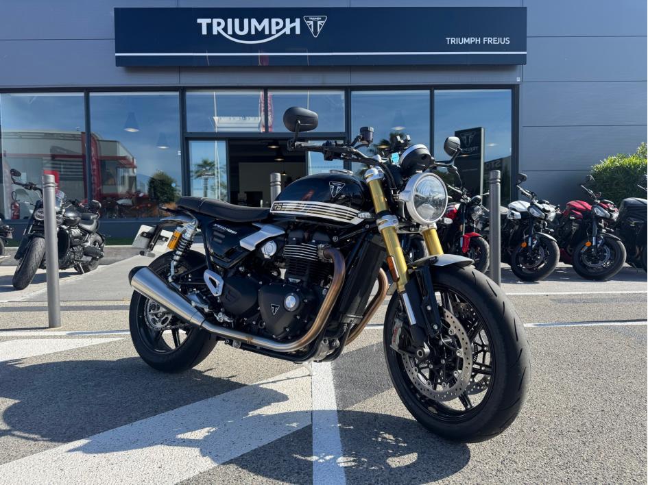 TRIUMPH SPEED TWIN 1200 RS 
