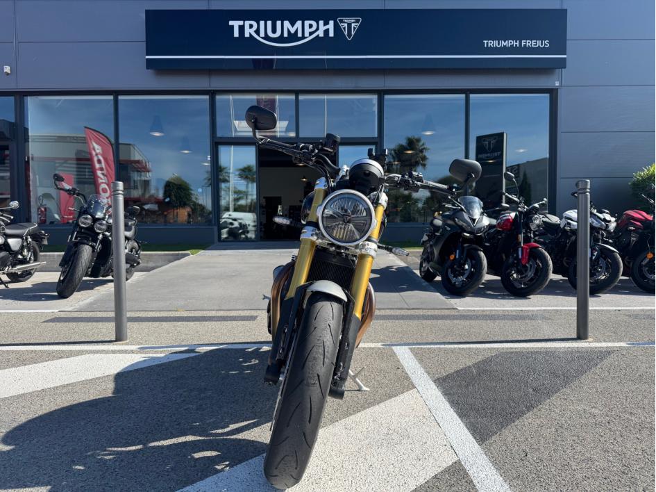 TRIUMPH SPEED TWIN 1200 RS 
