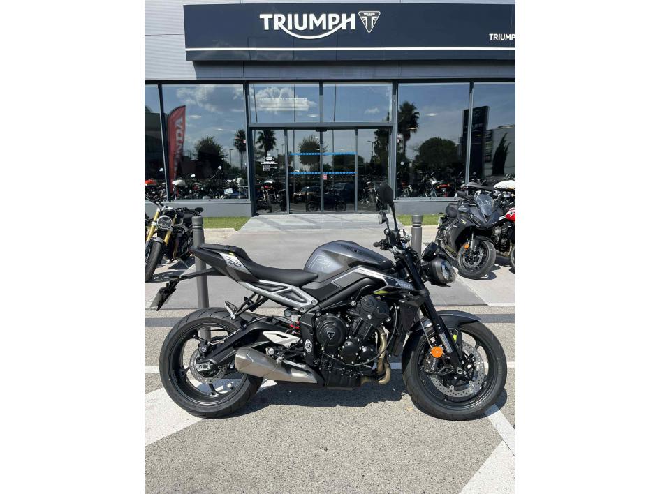 TRIUMPH STREET TRIPLE R