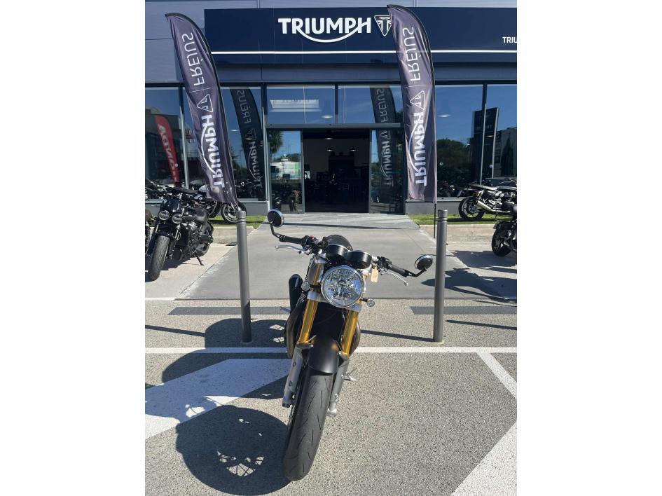 TRIUMPH THRUXTON 1200 RS